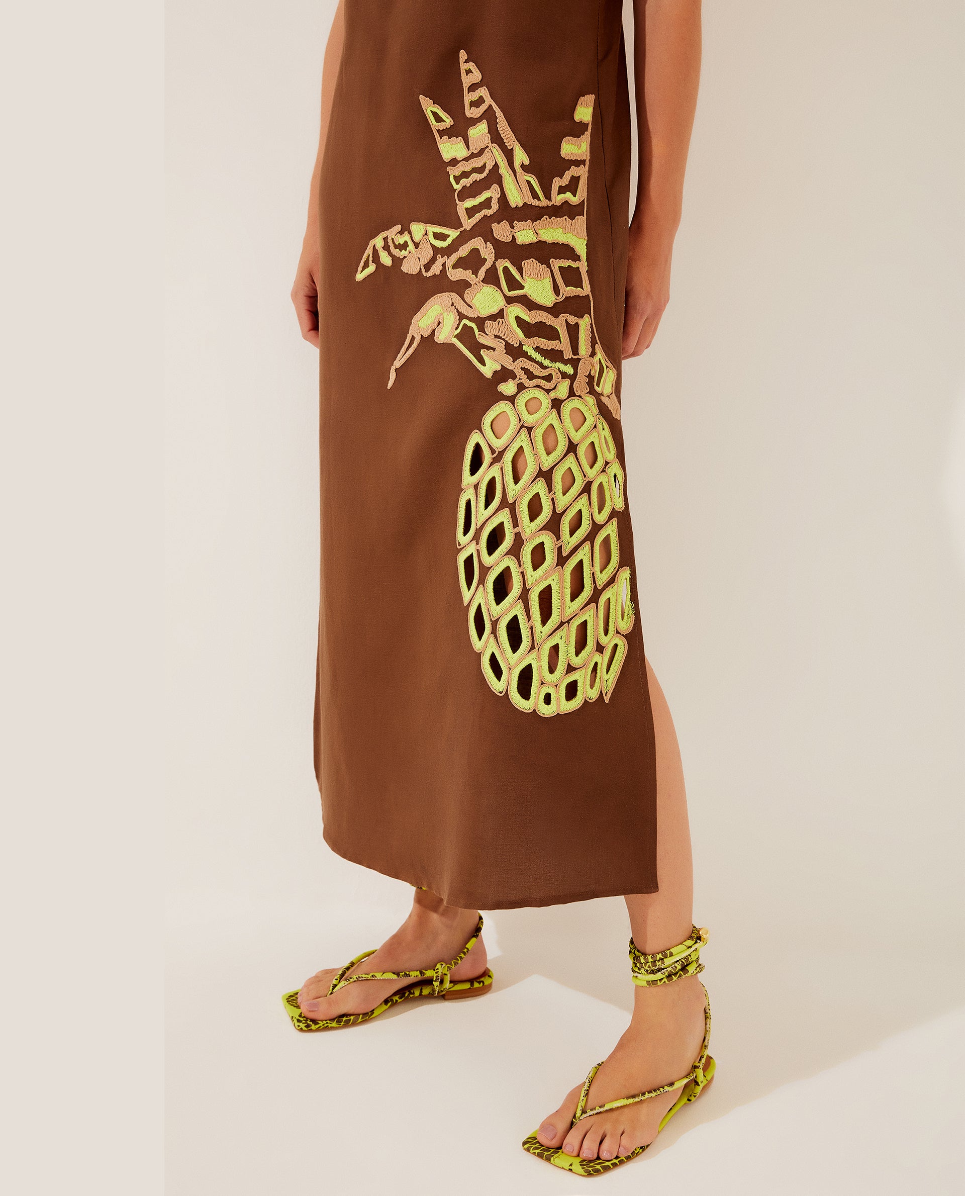 AGUA DE COCO Abacaxi Embroidered Dress | MELIE AGUA DE COCO Abacaxi Embroidered Dress | MELIE